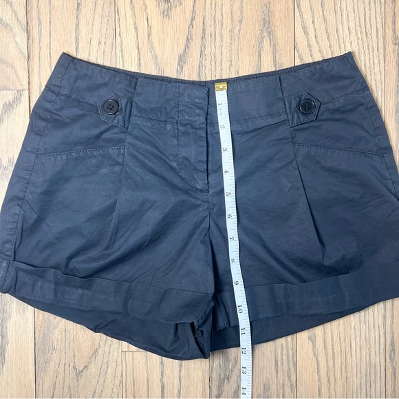 Thoery Women’s Black Cuffed Pleated Shorty Shorts Size 00 - Picture 9 of 12